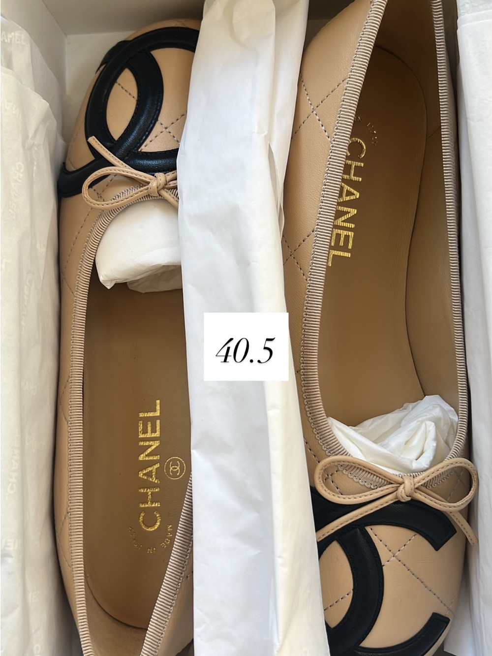 CHANEL 26M Coco Beach Cambon Beige Black XL CC Quilted Leather Ballet Flats 40.5